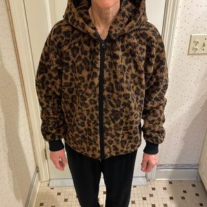 BNWOT Cheetah Sherpa Lou & Grey Jacket